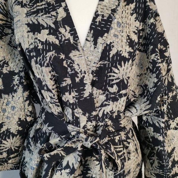 Gesteppte Kantha Reversible Kimono Jacke Unisex Robe Handgefertigt Nachhaltige Öko-Mode - Regal Schwarz Midnight Black Styled Quilted Jacket Geschenke