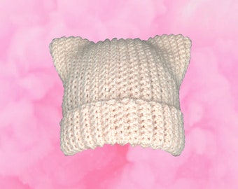 Gorro de canalé con orejas de gato de crochet hecho a mano