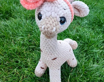 Handmade amigurumi crochet giraffe