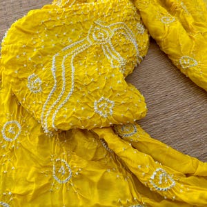 lemon yellow Bandhani Wedding Gaji Silk Dupatta, Kutchi Bandhani Design Wedding Scarf, Tie And Dye Dupatta, Bandhej Gaji Silk Kutchi Dupatta