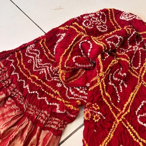 Bandhani Dupatta on sale | Reddhis Maroon bandhani dupatta | Modal silk wrap | Wrap | Dupattas for gifting | Gift for mom