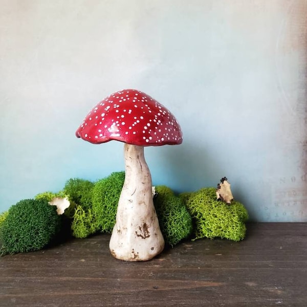 Amanita Inspired Mushroom Statue, Woodsy Toadstool Decor for Nature Lovers