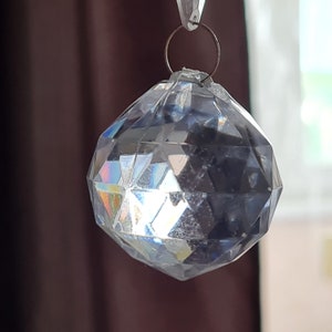 10 Vintage Chandelier Pendants: Czechoslovakian Glass Droplets