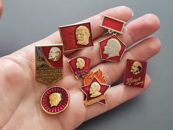 Lenin badge set, Soviet vintage, USSR, Soviet era… - image 8