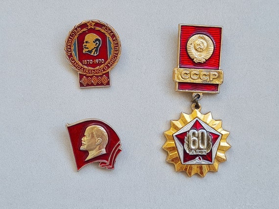 Lenin pin, soviet badges set, soviet memorabilia,… - image 2