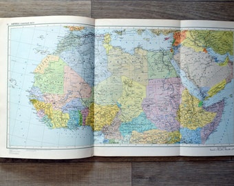 Afrika-Karte, Weltatlas, altes Kartenbuch der UdSSR