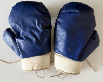 Vintage Style Boxing Gloves for Decor, Blue and White Leather Retro Sports Memorabilia, Man Cave Wall Art, Antique Style Boxing Gym Decor