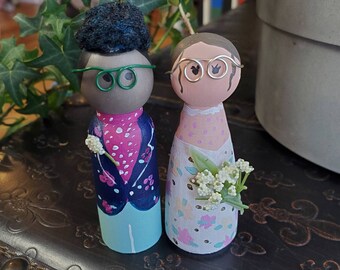 Wedding Cake Topper Peg People, Custom Peg People, Custom Wedding Cake Topper, Hand Painted Peg People, Bride and Groom