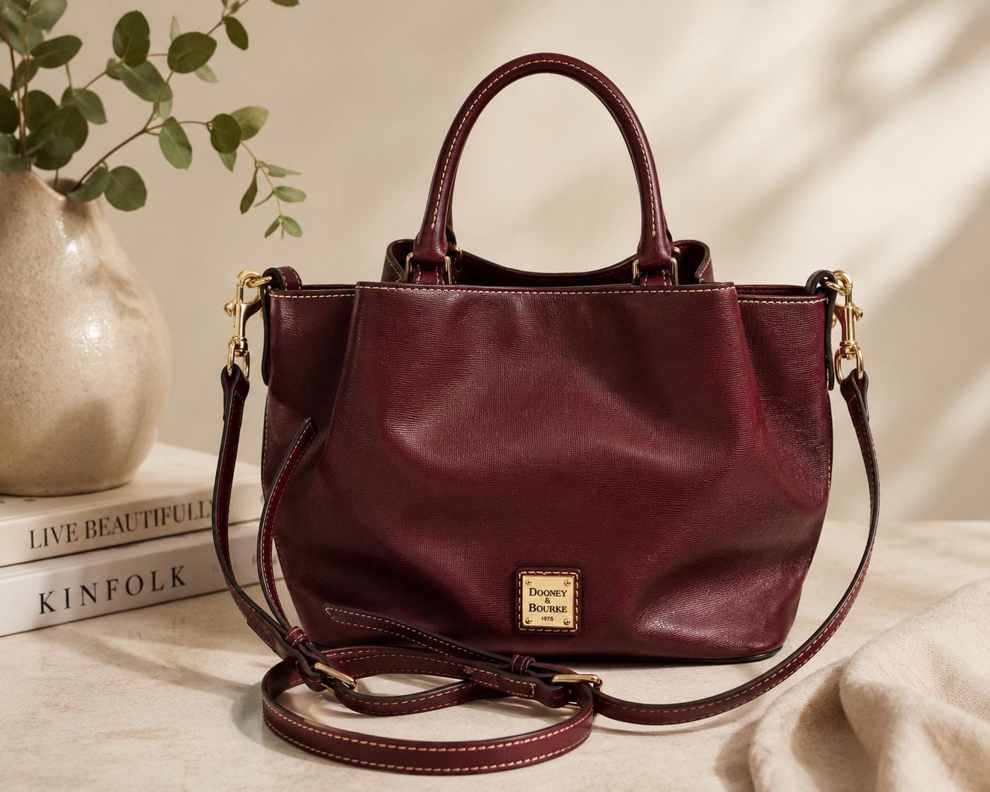Dooney & Bourke バーガンディ ショルダーバッグ Dooney bourke bag - Etsy 日本