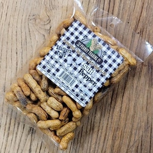 Deep Fried Peanuts - Salt & Pepper 10oz.