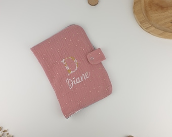 Protège carnet de santé BRODÉ Double Gaze / Cadeau de naissance personnalisé bébé /Broderie Florale