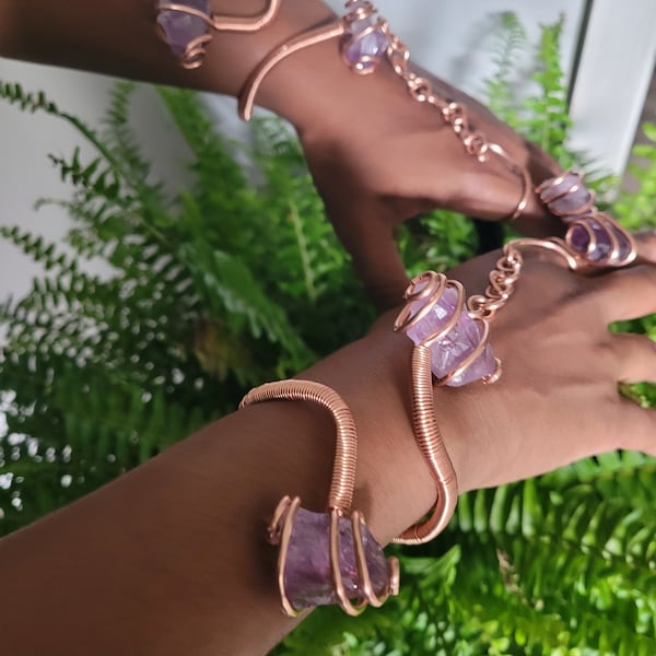 Amethyst Hand-Adornment