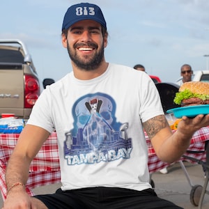 Tampa Bay Skyline Unisex T-Shirt