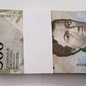 One Pack of 100 Circulated Venezuela 500 Bolivares Notes