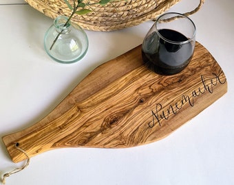 Custom engraved olive wood cheese board with handle