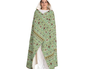 Hooded Sherpa Fleece Blanket: Chinese Ornament Design