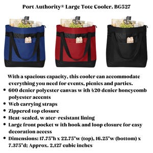 K&ouml;nnte beinhalten: Drei gro&szlig;e Tragetaschen-K&uuml;hltaschen in Blau, Rot und Schwarz. Jede hat einen schwarzen Boden, Web-Tragegurte und eine Vordertasche. Die K&uuml;hler haben einen Rei&szlig;verschluss oben und ein wasserdichtes Futter. Ma&szlig;e: 45,1 cm H x 57,8 cm B (oben), 41,3 cm B (unten) x 18,7 cm T.