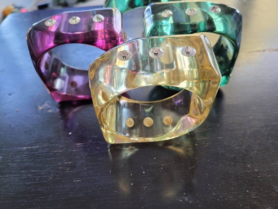 Acrylic and rhinestone bangles bracelets - image 6