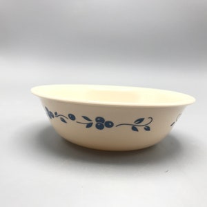 6-1/4&quot; Cereal Bowl * Corelle “Blueberry Bouquet“