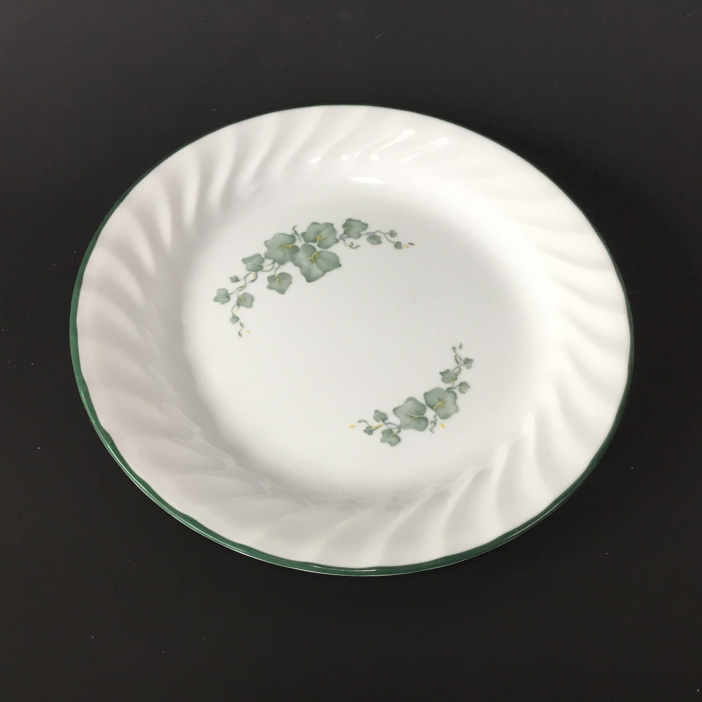 Home & Living Dining & Serving Plates 71/4” Salad Plate Set of 4