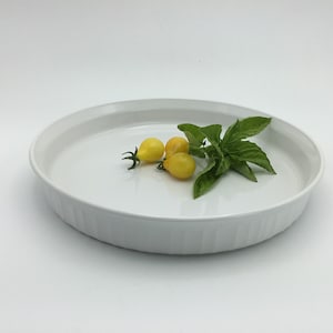 10-1/2” Quiche Dish * French White by Corning * F-3-B