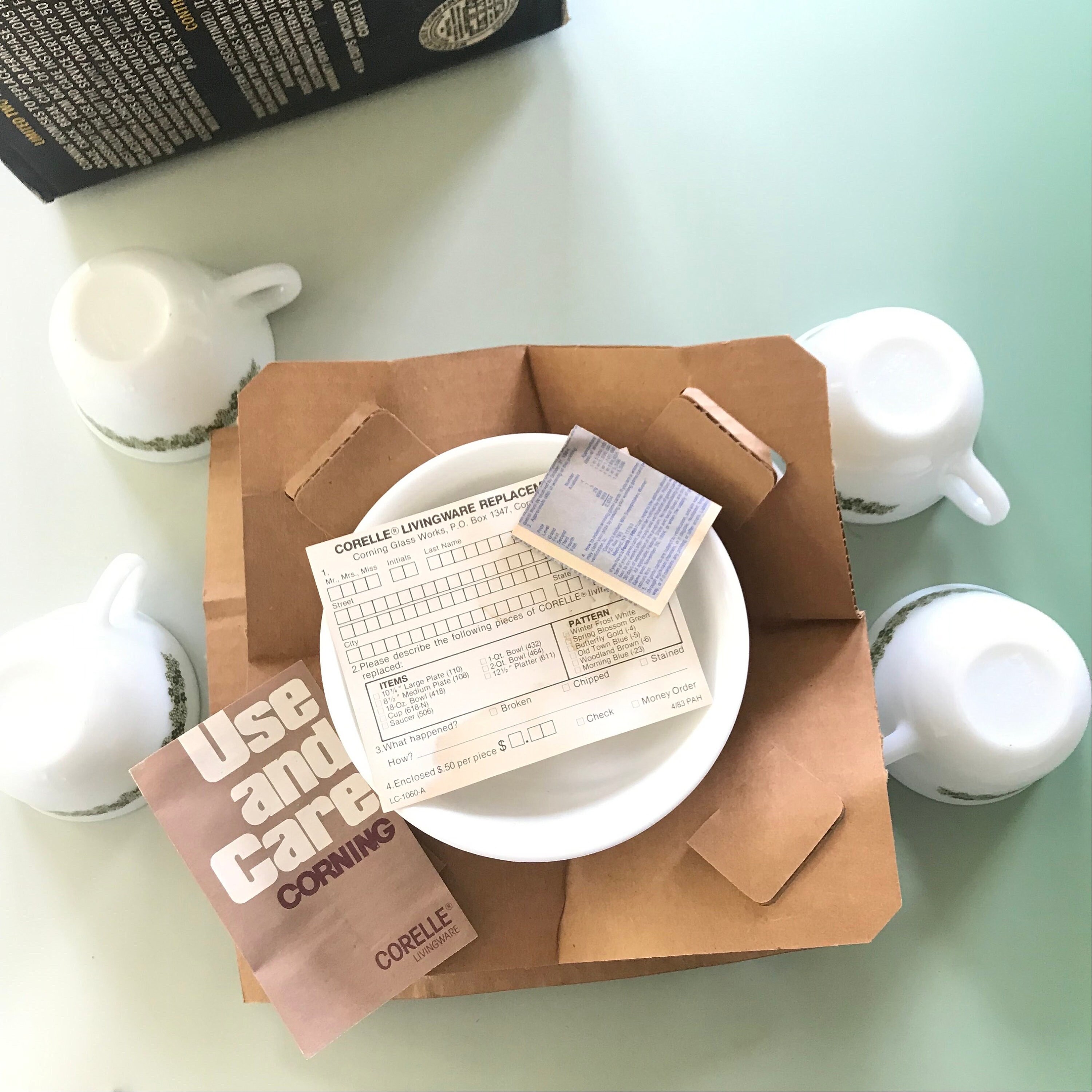 Corelle Box Vintage New in Box Corelle 16-piece Dinnerware Set *