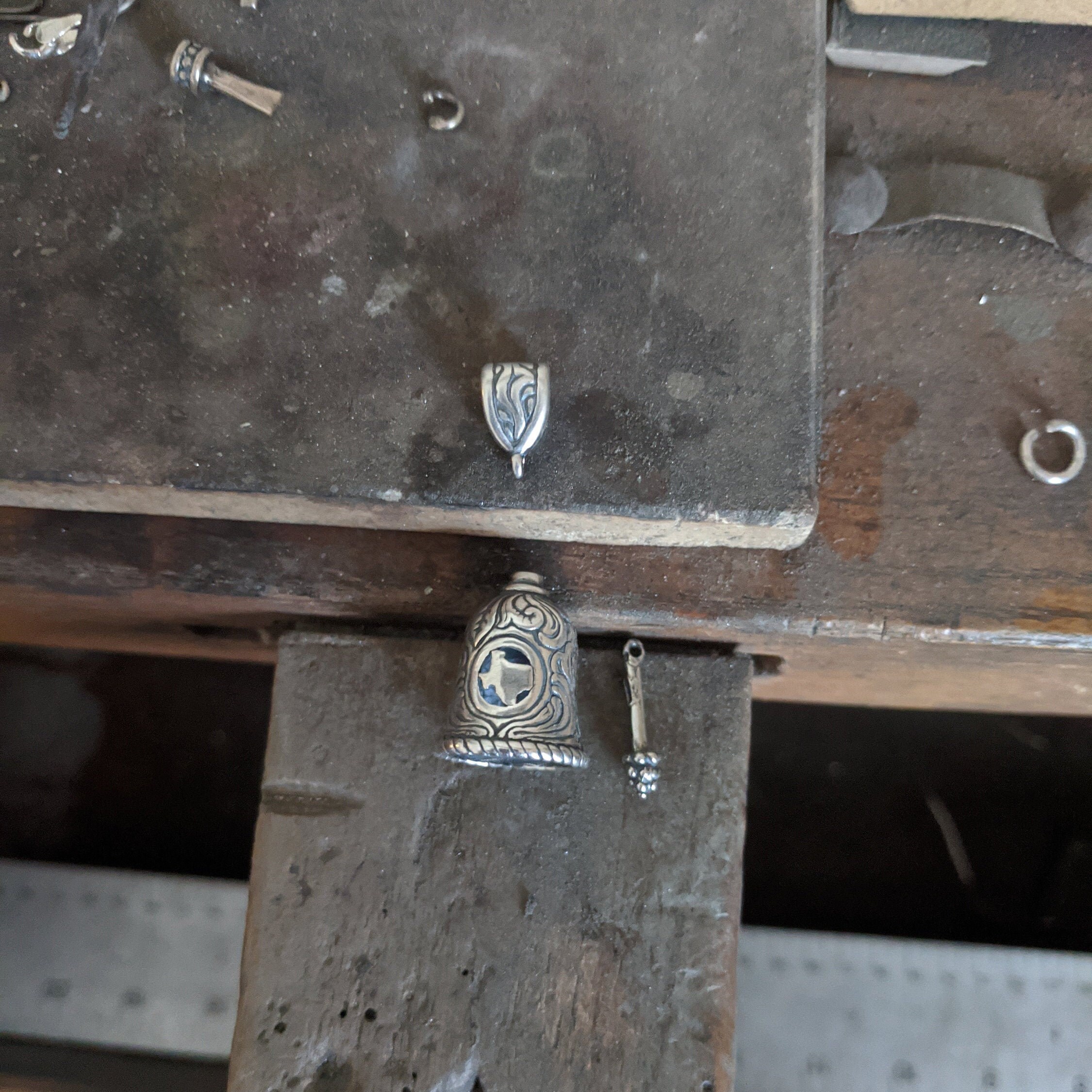 Texas Bell Pendant And Necklace In Sterling Silver Silver Etsy España