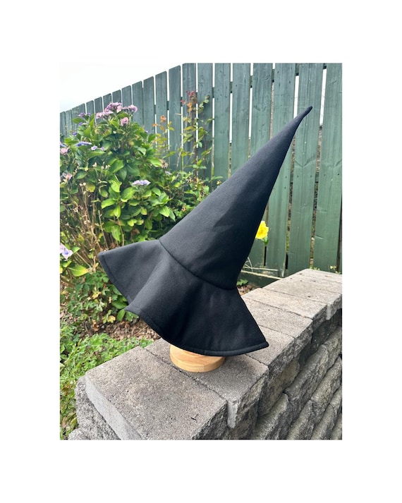 Sombrero De Bruja En Forma De Cono – Color Negro – Accesorio De Disfraz Para Halloween, Carnaval, Cosplay Y Fiestas Temáticas – Talla Única Para Adultos