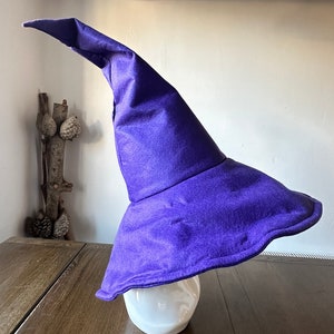 Purple Wizard Hat , Witch Hat, Custom Hat, Cosplay Hat, Sorting Hat, Gandalf Hat, Sorcerer Hat, Hat with Wire, Customisable Brim