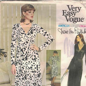 Vogue 1548 - Diane Von Furstenberg - Reversible, Wrapped Knit Dress in Two Lengths - Miss 14 - Cut and Complete.  1970's