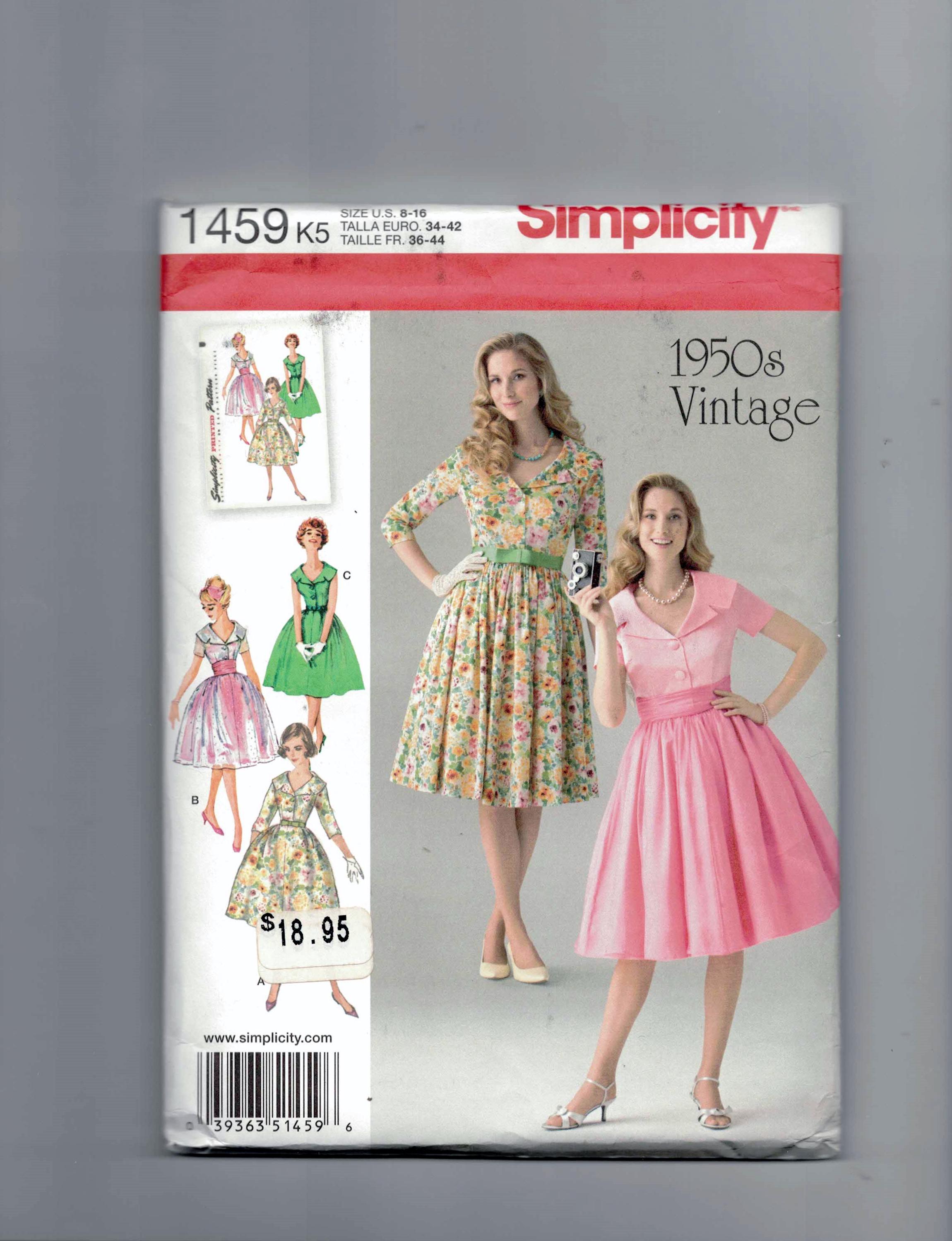 chinese dress ladies Amazon.com: Bow Tie Neck Vintage Dress for Women 1950s Vintage 50s Retro  Cocktail Dress with Belt Patchwork Color Block 50's Style Audrey Hepburn  Rockabilly Tea Party Church 1960s Dresses Army Green S :