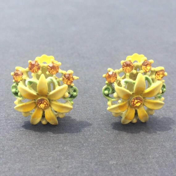 Mid Century Boho Jewelry, Yellow Flower Clip On E… - image 2