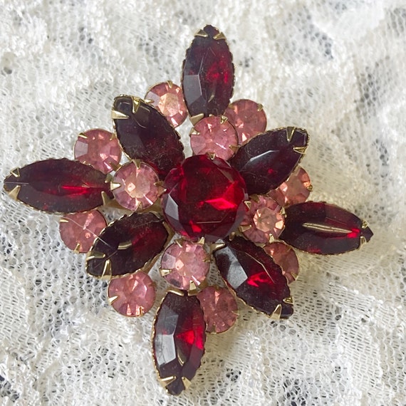 Vintage Brooch, Pink Rhinestone, Flower Motif, Na… - image 2