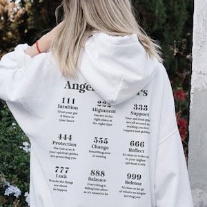 Felpa con cappuccio e numero di angelo, felpa girocollo con estetica angelica