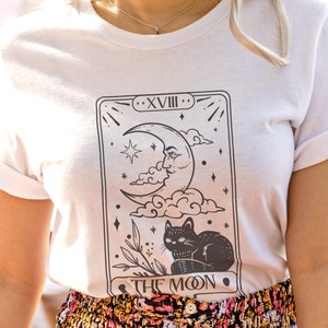 The Moon Tarot Card T Shirt