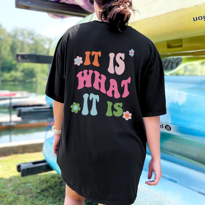 It Is What It Is - Retro Sweatshirt Indie Clothing Trendy Crewneck Aesthetic Clothes Indie Aesthetic Trendy Hoodies Sweatshirt Women image 5