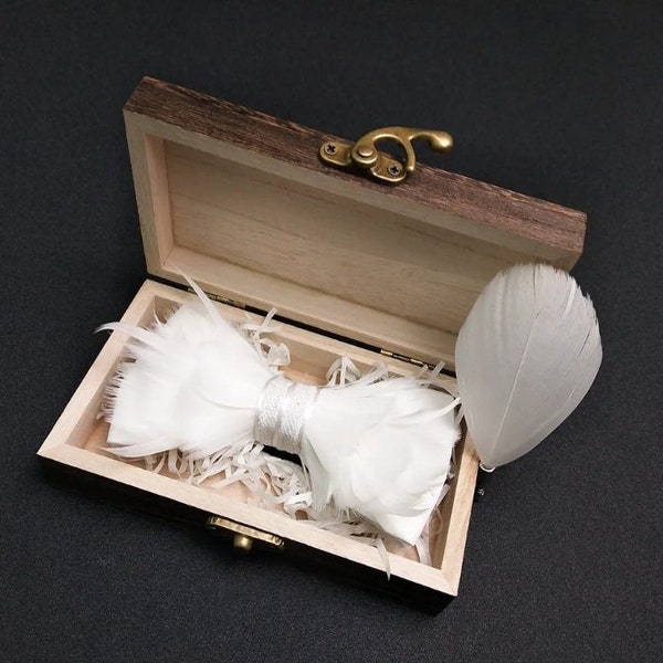 Coffret nœud papillon et broche, noir ou blanc