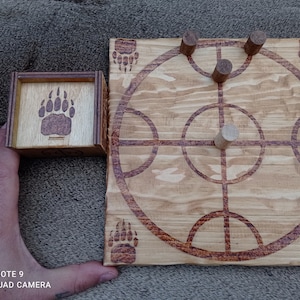 Viking game. Viking chess. Bear Game. Wooden toy. Wooden Game. Ancient game. Pyrograph. Bear game. Celtic game.