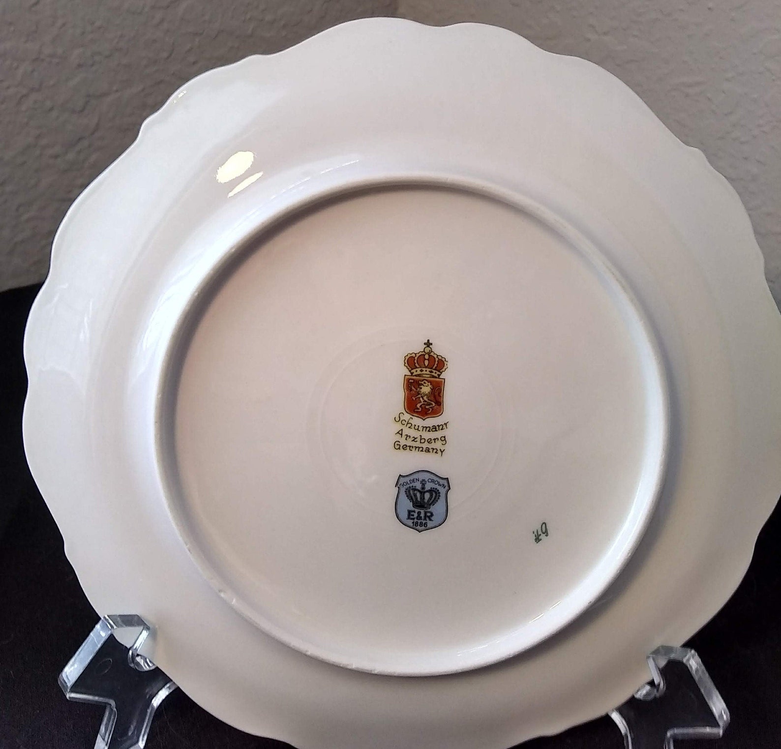 Schumann Arzberg Germany E&R Red Crown on Golden Crown 1885 Lion Mark