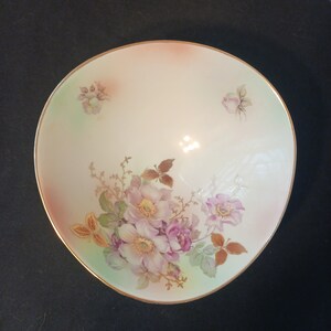 Schumann Arzberg Germany vintage 1955 Wild Rose porcelain Bowl