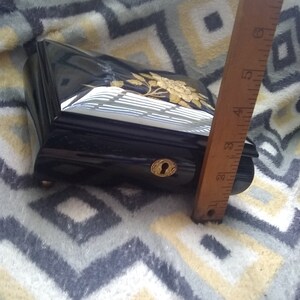 Sorrento A.Gargiulo & Jannuzzi Italy Inlaid Wood Music Box Jewelry box image 4