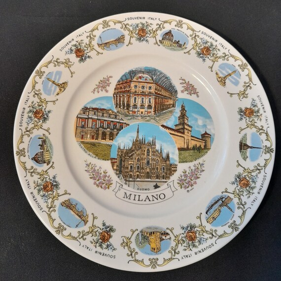 Milan Italie grand souvenir One piza Piazza del duomo Genova
