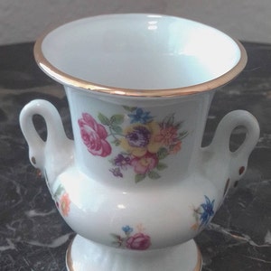 Crown PM Martinroda 1950s Hand Painted Germany Mini Bud Vase