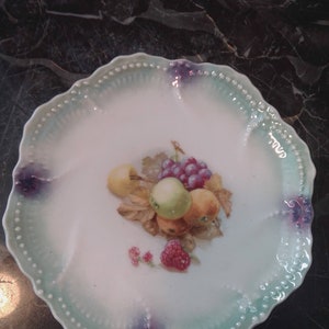 Antique Victorian Leuchtenburg, Germany Lusterware Porcelain China Fruit plate