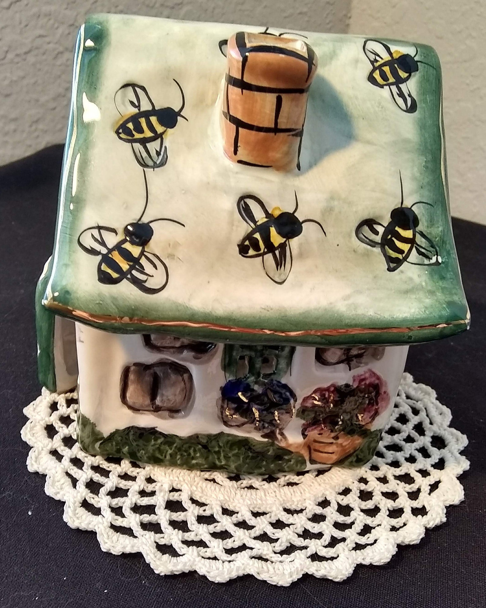 Bee House Heather Pre-2000s Goldmine Honey Bee Candle Tea Light Green ...