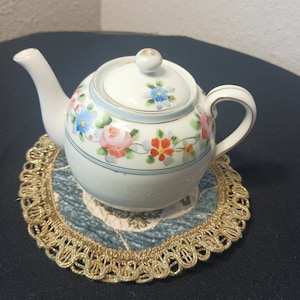 Nippon hand painted teapot floral 1930s