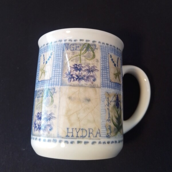 Hydra Botanical Coffee Mug