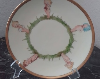 KEWPIE DOLLS PT Porcelain Tirschenreuth &#39;Oberofalz China&#39; mark dated (1910-1927) hand painted Collectors Plate