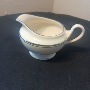Castleton China USA Severn pattern creamer white with silver trim