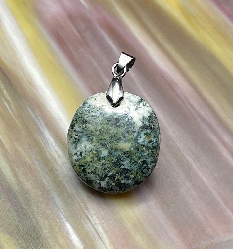 Rare Preseli Bluestone Stonehenge Round Pendant Necklace Crystal Attunement Crown Base Third Eye Chakra Stone